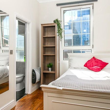 Private En-Suite Room @ Liverpool Street, Brick Ln 런던 외부 사진