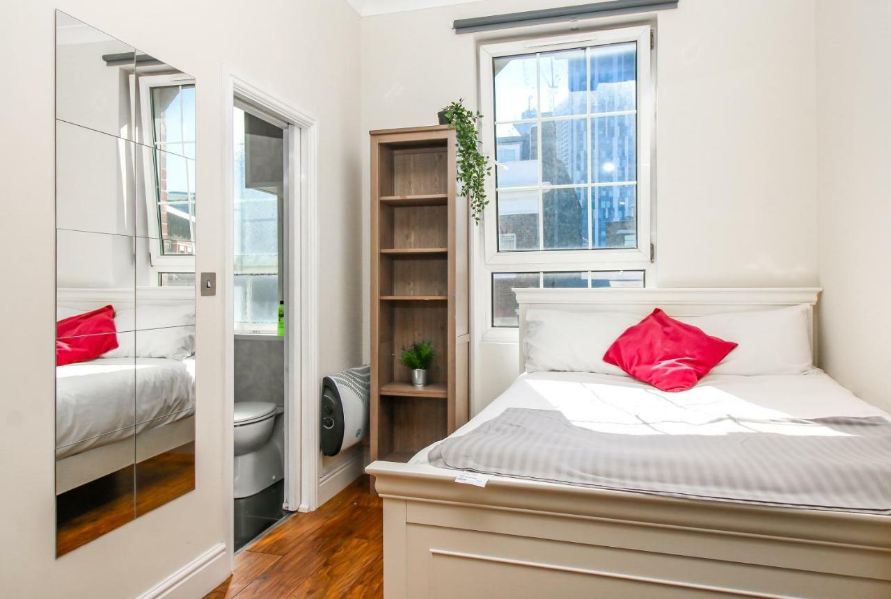 Private En-Suite Room @ Liverpool Street, Brick Ln 런던 외부 사진