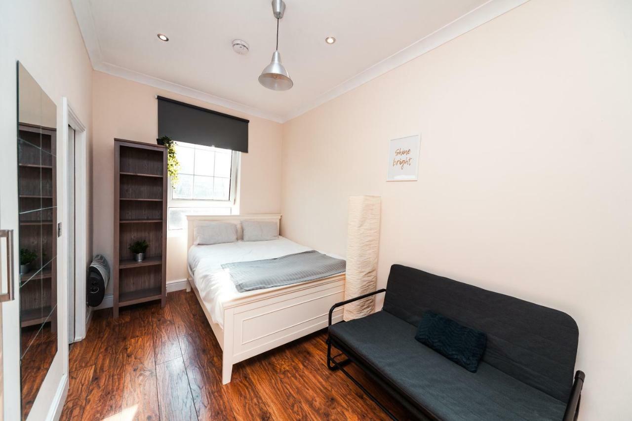 Private En-Suite Room @ Liverpool Street, Brick Ln 런던 외부 사진